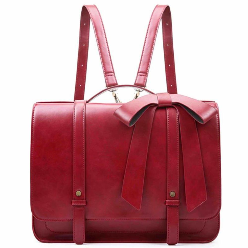 Giulia™ | The knot bag with timeless elegance