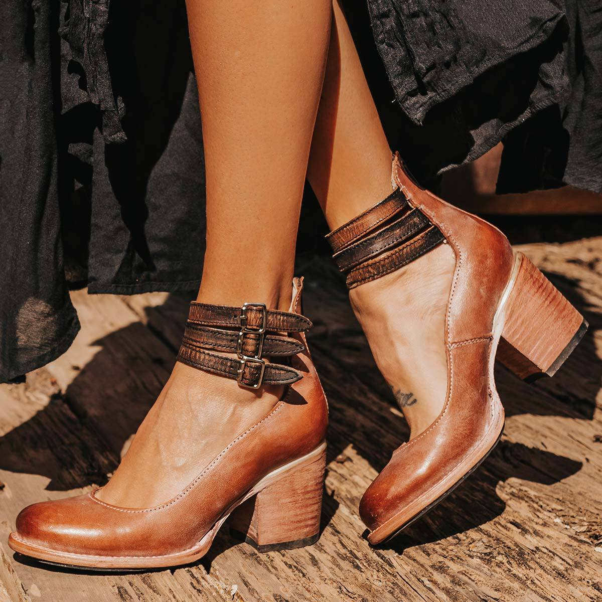 SOFIA | HEEL WITH STRAPS