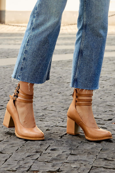 Elisa™ | Smooth Heeled Sandals