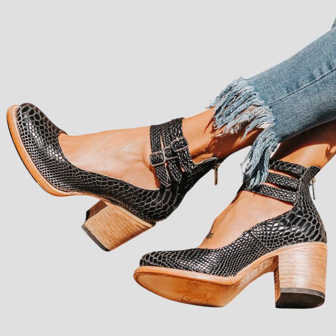 Sonia | Contemporary Chic with Unmatched Comfort™