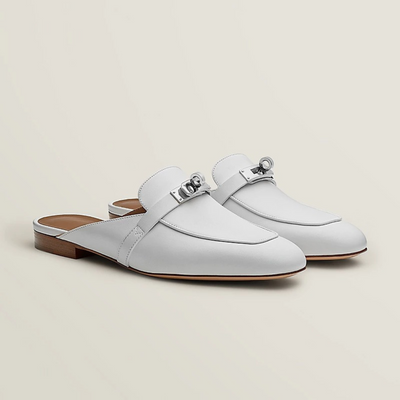 SERENA | Refined mules with an elegant and timeless style