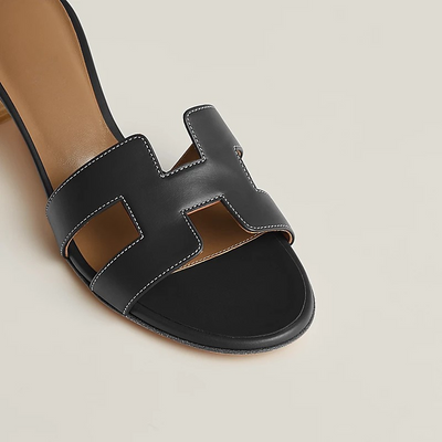 AURORA | Oasis Sandals with Elegant and Refined Design