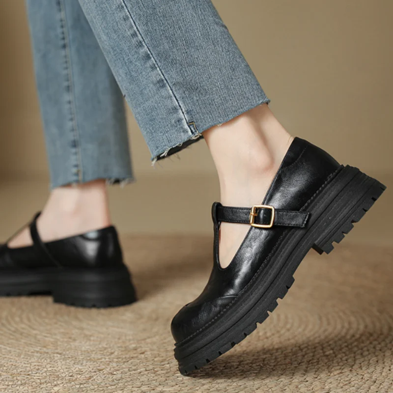 Urban Elan™ | Mary Janes T-bar Farisse