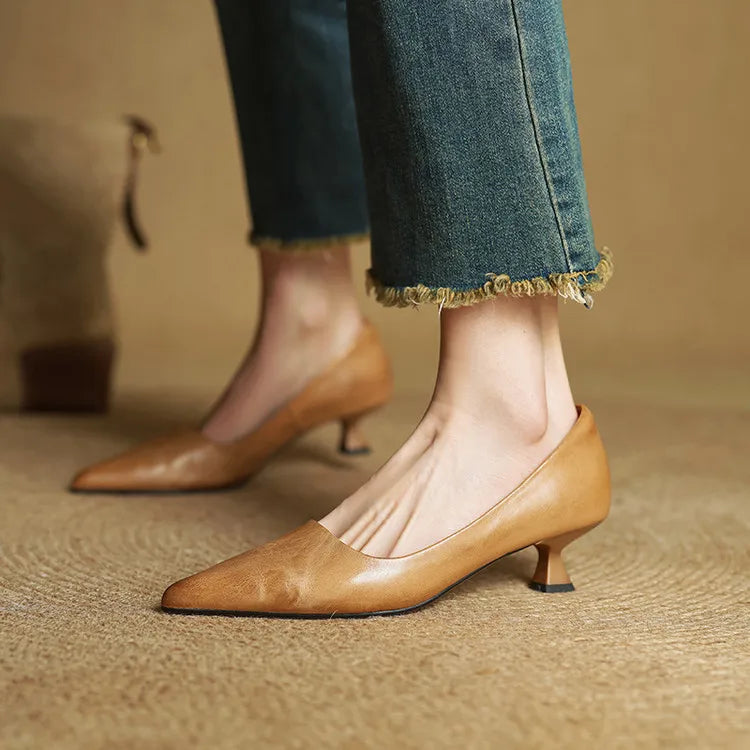 Isabella™ Leather Pumps