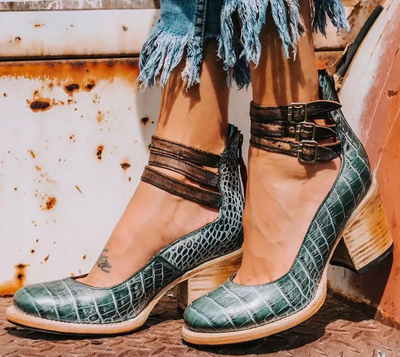 SOFIA | HEEL WITH STRAPS