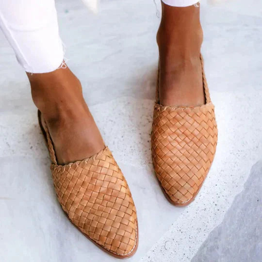 Lyn | Handcrafted Artisan Flat Sandals™