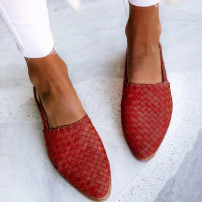 Lyn | Handcrafted Artisan Flat Sandals™